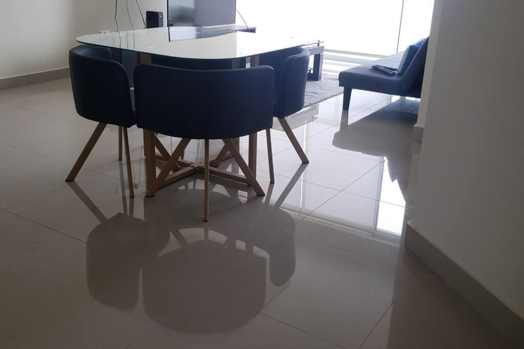 Apartamento De Estreno Con Balcon Frente Al Mar. Лима Экстерьер фото